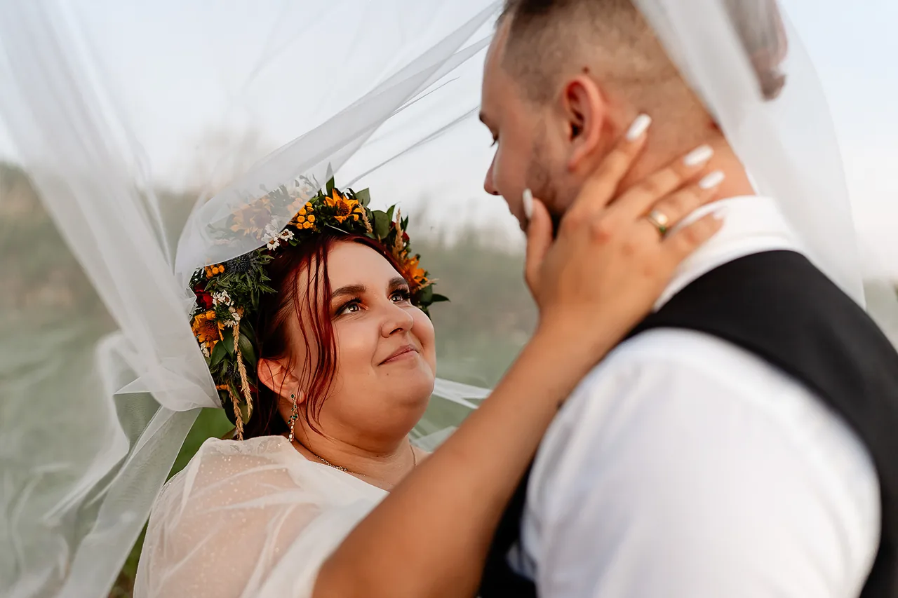 Reportaż ślubny Zuzanna i Jakub 2025, fotograf Tobiasz Kaczmarczyk, kadr 18